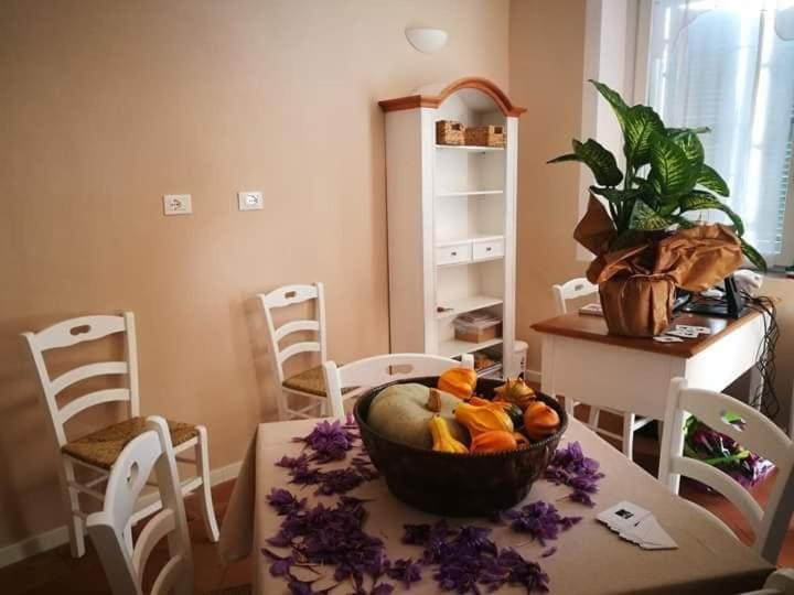 700Enolocanda Santa Giuletta Esterno foto