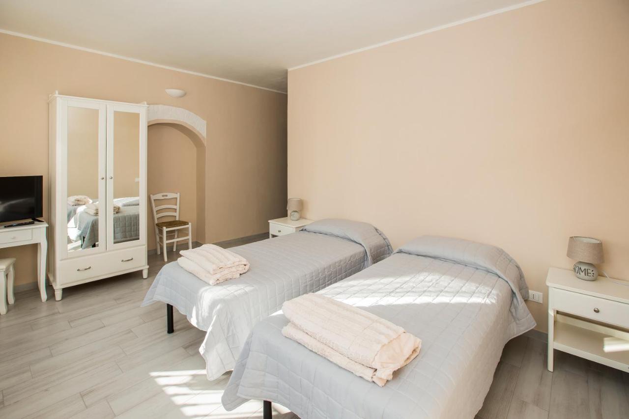 700Enolocanda Santa Giuletta Esterno foto